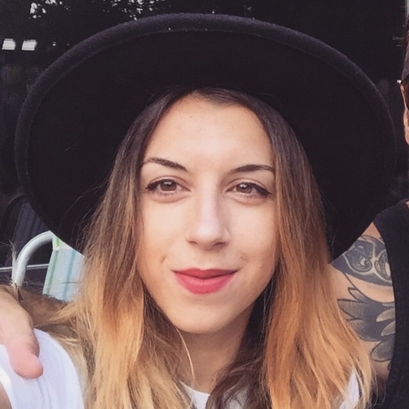 INFO FOR MY CLOSET ✨ - Picture 1 of 6